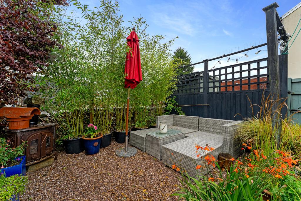 Photograph 18