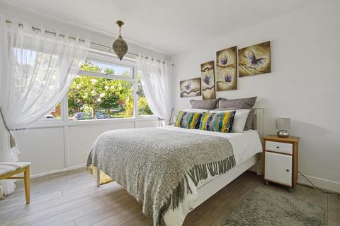 2 bedroom maisonette for sale, Beckett Walk, Beckenham, Kent