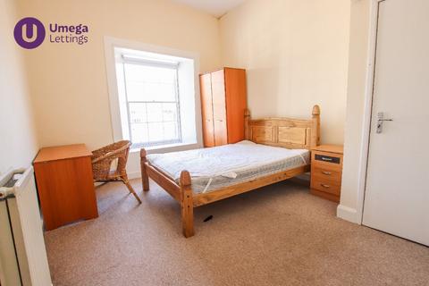 5 bedroom apartment to rent, Morrison Street, Haymarket, Edinburgh, EH3