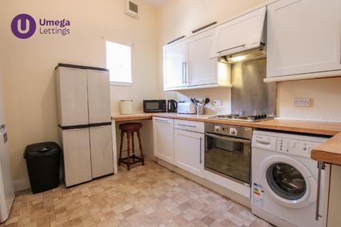 5 bedroom apartment to rent, Morrison Street, Haymarket, Edinburgh, EH3