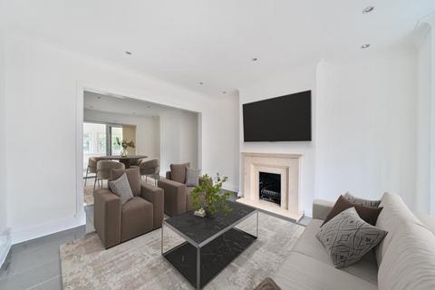 4 bedroom semi-detached house for sale, Welbeck Avenue, Bromley, BR1