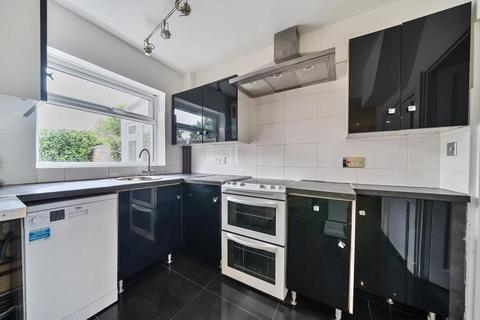 4 bedroom semi-detached house for sale, Welbeck Avenue, Bromley, BR1