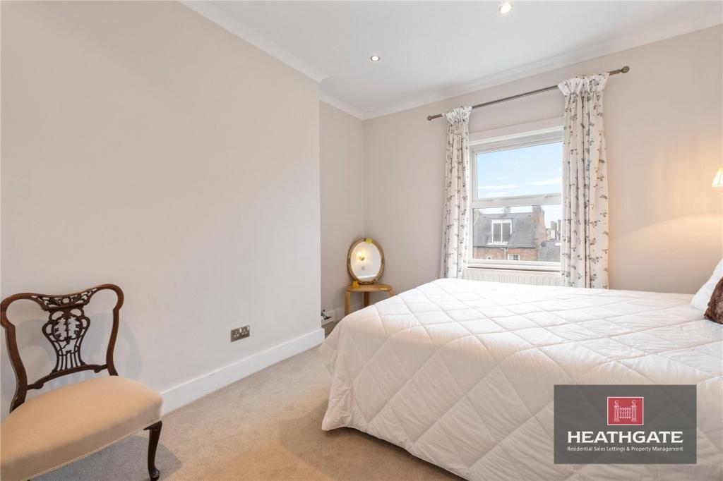 Gayton-crescent-hampstead-village-nw3