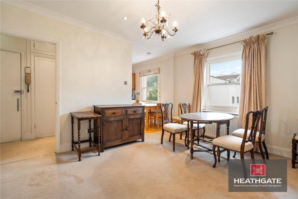 Gayton-crescent-hampstead-village-nw3