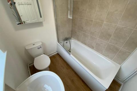 2 bedroom terraced house to rent, Fuller Street, Stoke-On-Trent