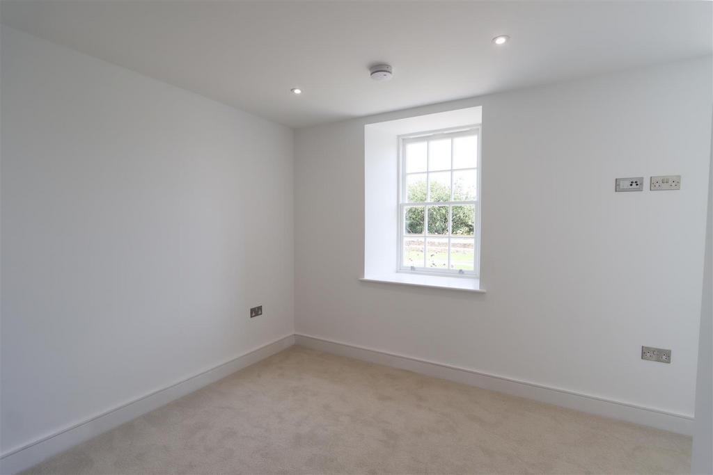 Bedroom edit 1.jpg