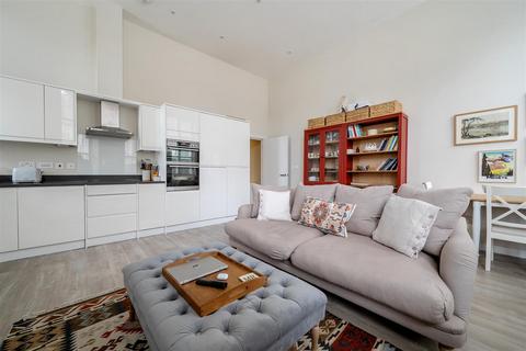1 bedroom apartment for sale, Bury Fields, Guildford