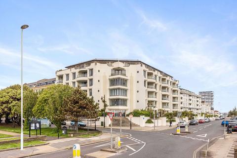 3 bedroom flat for sale, Steyne Gardens, Worthing, BN11 3DW