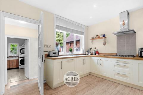 80 Park View Road, Sutton Coldfield, B74 4PS