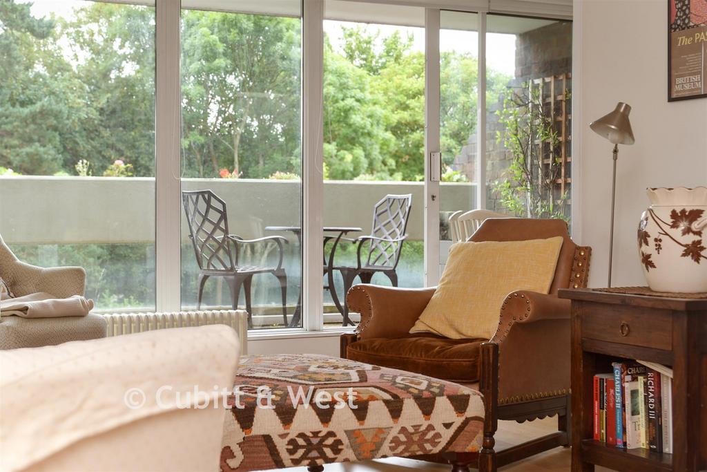 Internal Lifestyle Photograph