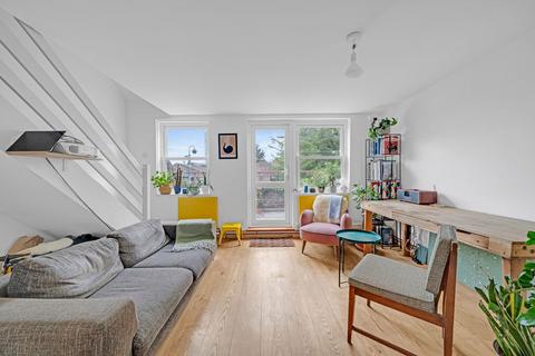 103 Reginald Road, London, SE8 4RS
