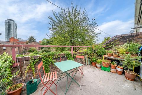 103 Reginald Road, London, SE8 4RS