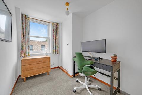 103 Reginald Road, London, SE8 4RS
