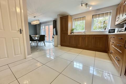 4 bedroom detached house for sale, Hawthorn Drive, Thornton FY5