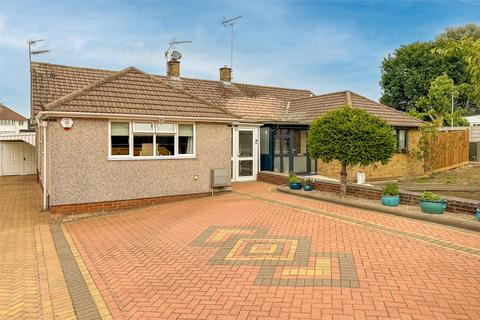 2 bedroom bungalow for sale, The Mead, Carpenders Park, Watford, Hertfordshire, WD19