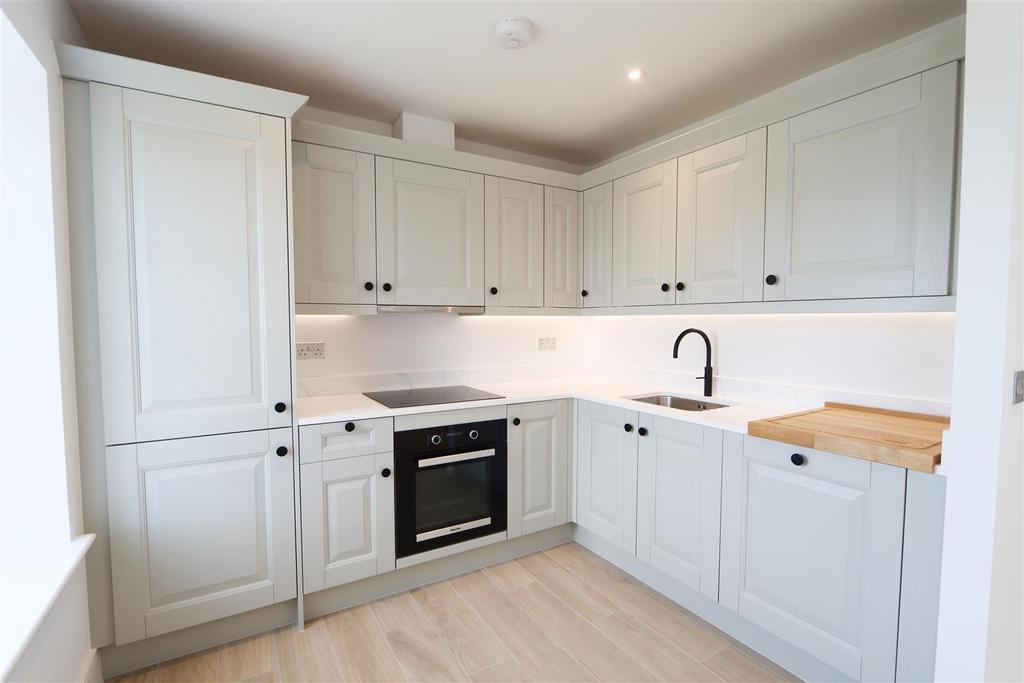 Kitchen edit 1.jpg