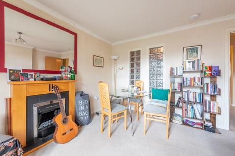 2 bedroom flat for sale, Loaning Road, Edinburgh EH7