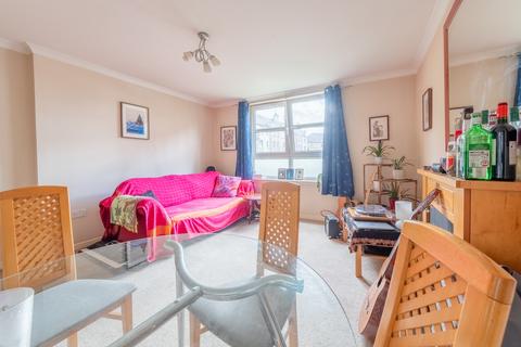 2 bedroom flat for sale, Loaning Road, Edinburgh EH7