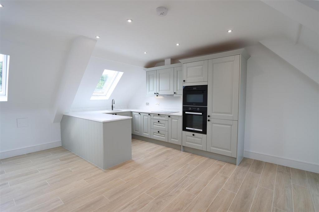 Kitchen edit 2.jpg