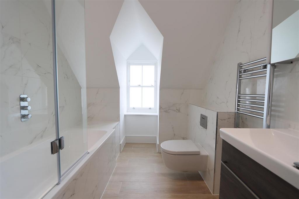 Bathroom edit.jpg