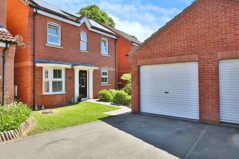 4 bedroom detached house for sale, Woodland Rise, Driffield YO25