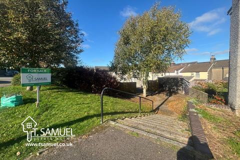 2 bedroom detached house for sale, The Barn, Cardiff Road, Aberdare