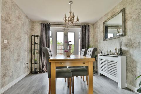 4 bedroom detached house for sale, Market Weighton, East Riding of Yorkshire YO43