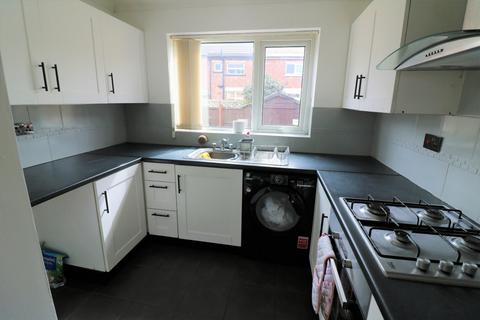 2 bedroom terraced house for sale, Livingstone Road, Cheshire CH65