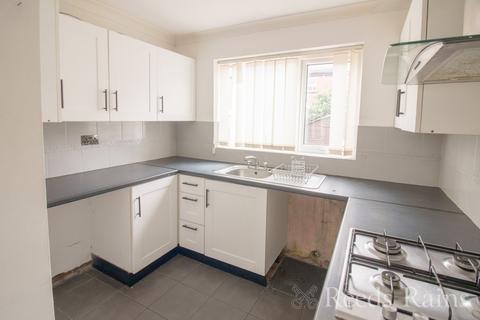 2 bedroom terraced house for sale, Livingstone Road, Cheshire CH65