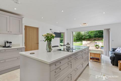 4 bedroom detached house for sale, Edith Weston