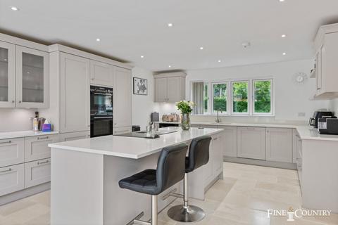 4 bedroom detached house for sale, Edith Weston