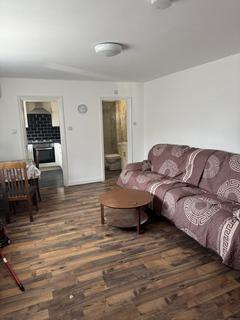 1 bedroom flat to rent, High Road, Ilford, IG3