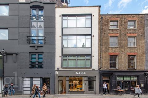 2 bedroom flat to rent, Lexington Street, London, Greater London, Soho, W1F