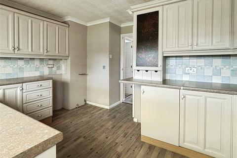 4 bedroom detached house for sale, Eastwell Close, Tonbridge TN12