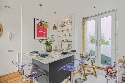 2 bedroom flat for sale, Oakbury Road, London, SW6