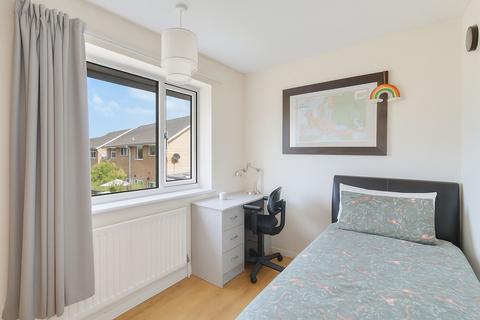 27 Ashvale, Cambridge, CB4 2SZ