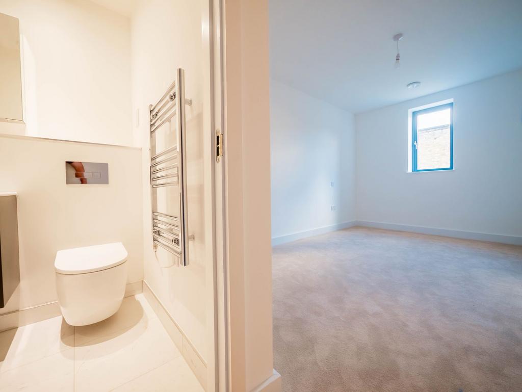 Ensuite