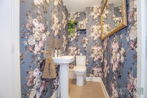 15 Finch Road, Attleborough, NR17 1GL