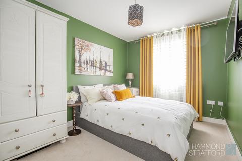 15 Finch Road, Attleborough, NR17 1GL