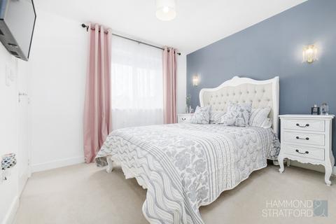 15 Finch Road, Attleborough, NR17 1GL