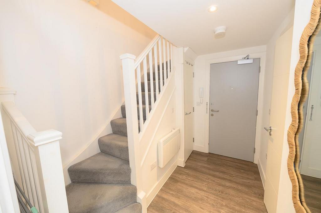Hallway.jpg
