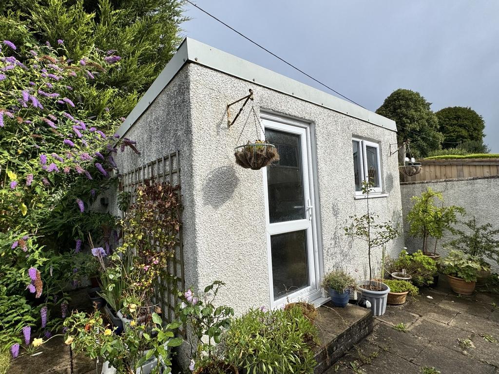 Garden room