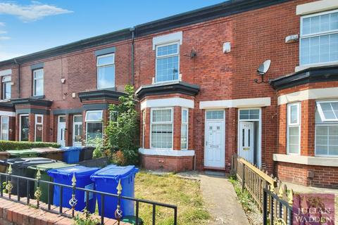 Edge Lane, Droylsden, Manchester, M43
