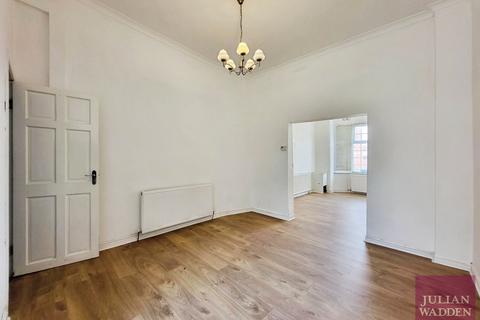 undefined, Edge Lane, Droylsden, Manchester, M43