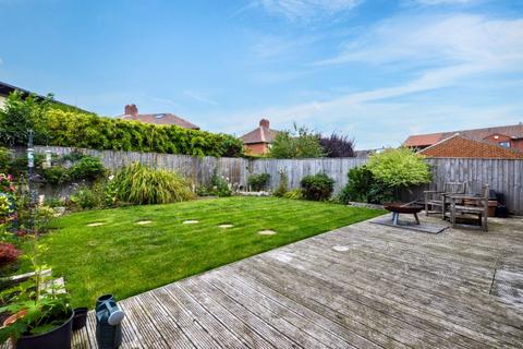 undefined, Willow Park, Wakefield, West Yorkshire