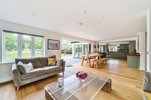 4 bedroom detached house for sale, New Lane, Sutton Green, Guildford, Surrey, GU4
