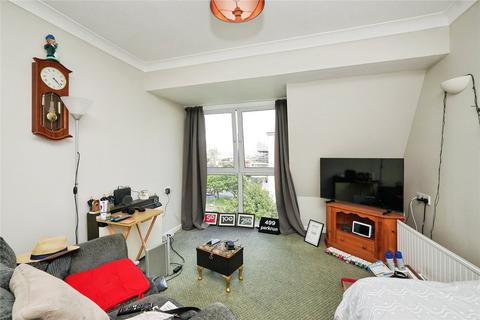 1 bedroom apartment for sale, Homepine House, Folkestone CT20