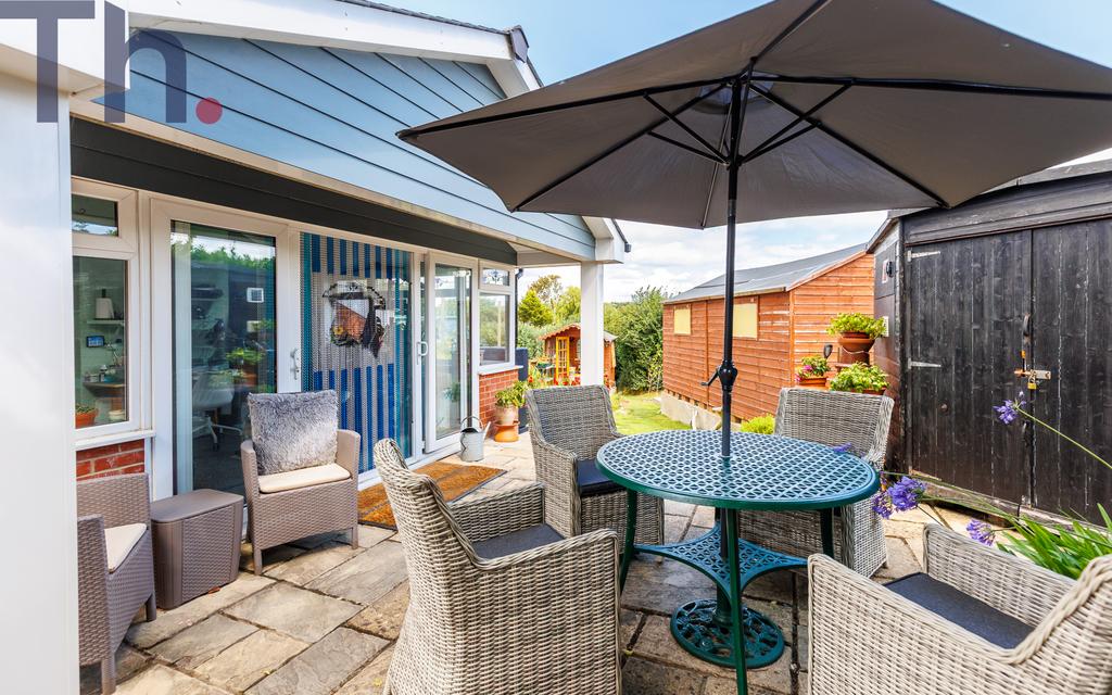Sun Room &amp; Outside Dining
