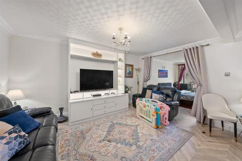 5 bedroom semi-detached house for sale, Cheyne Avenue, Twickenham TW2