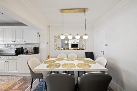 5 bedroom semi-detached house for sale, Cheyne Avenue, Twickenham TW2